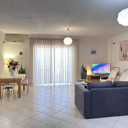 Zora Sea View Appartement Sarandë